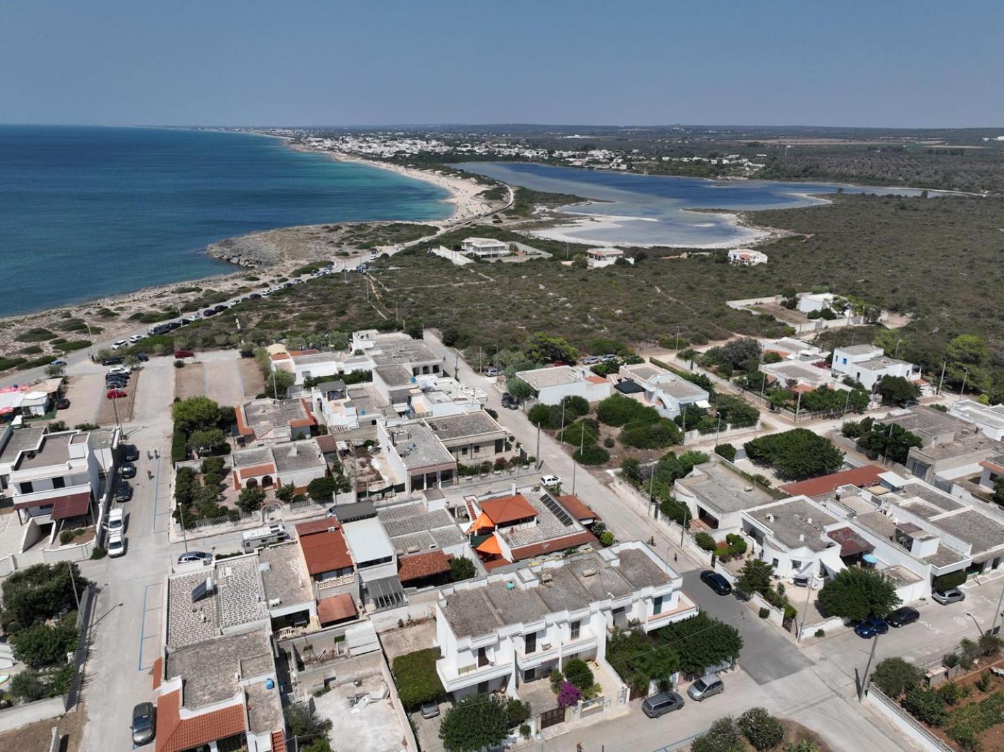 Villetta Amare A Soli 90 Mt Dal Mare Di Torre Colimena Eksteriør billede