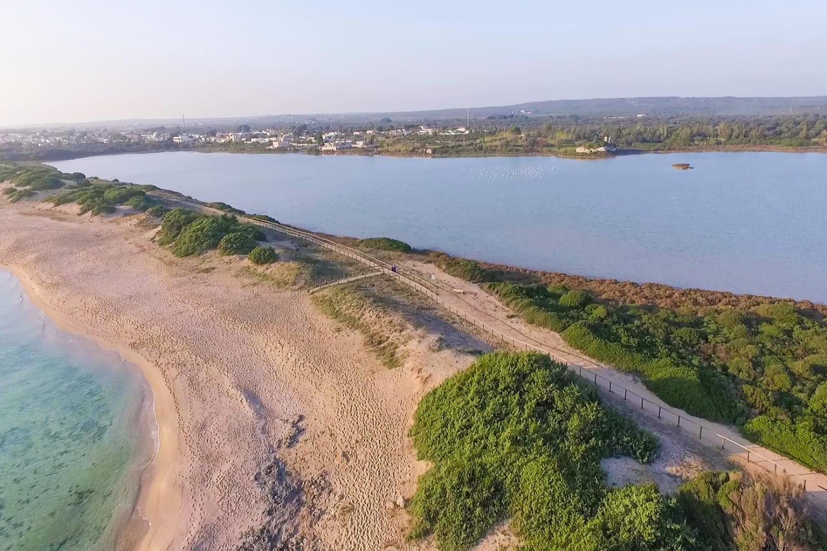 Villetta Amare A Soli 90 Mt Dal Mare Di Torre Colimena Eksteriør billede